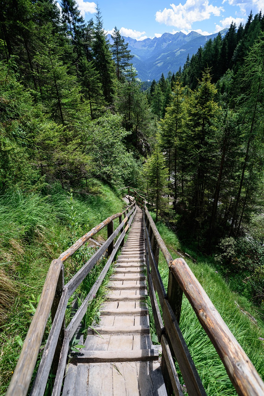 蒲城旅行社最新旅游線路探索與體驗