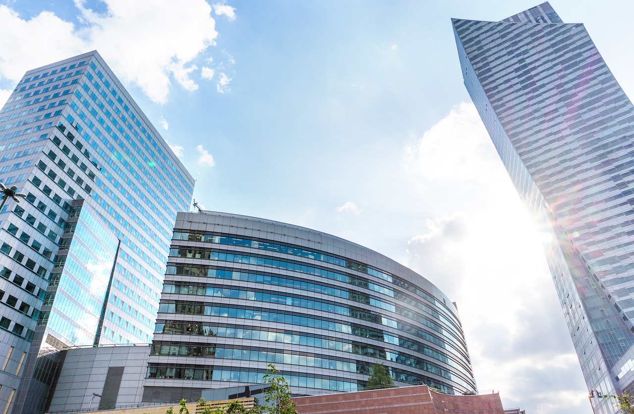 建房標準最新探索，現代建筑的新要求與標準解讀