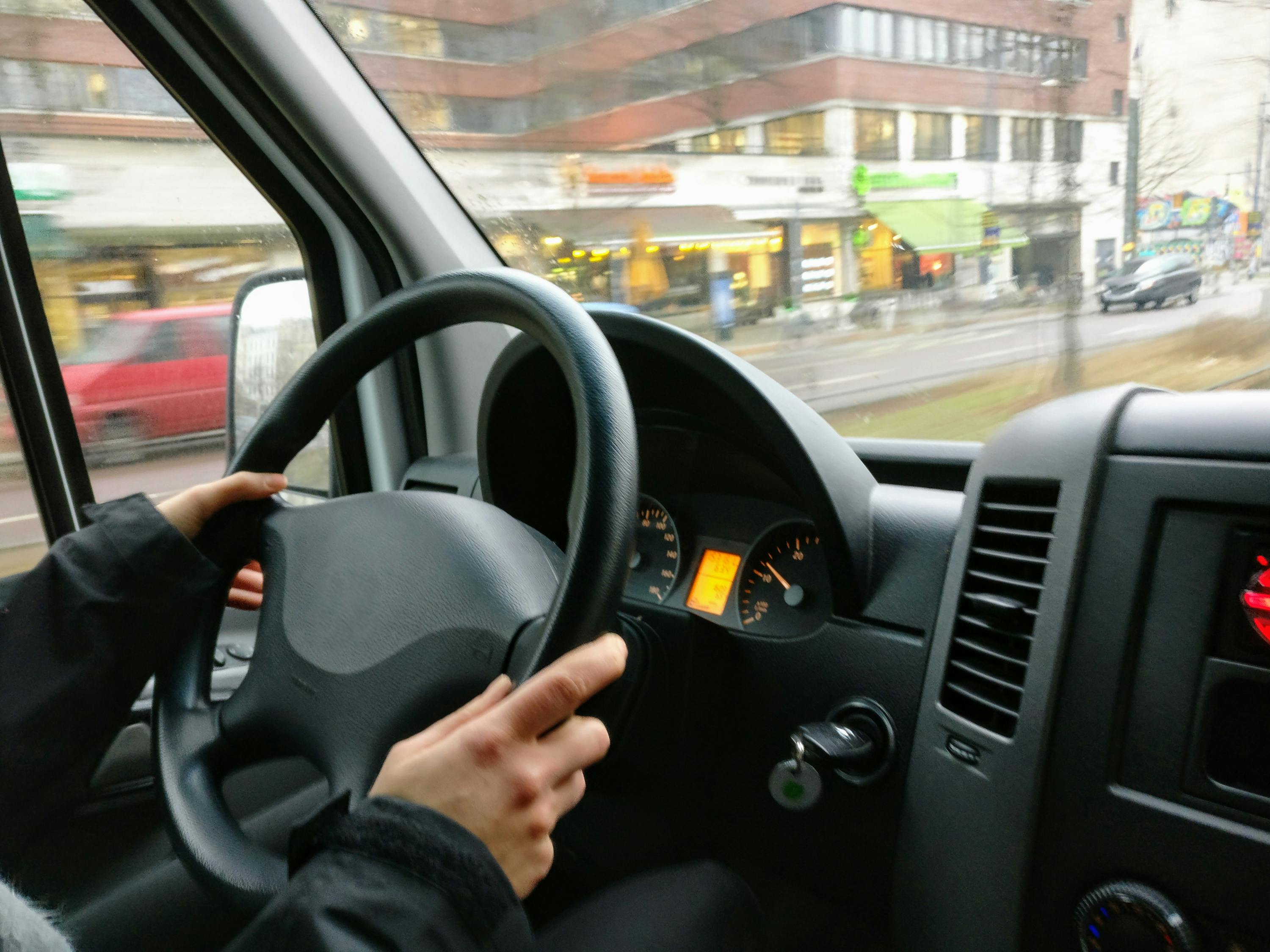 株洲叉車司機招聘，職業前景、要求及應聘指南