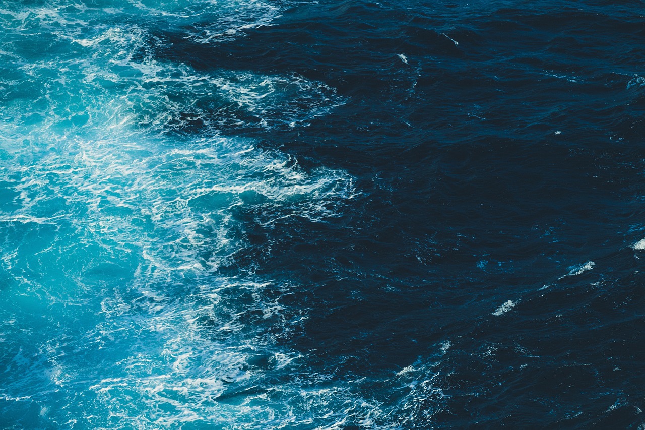 深海探險套裝，勇探地球最后的神秘深海領域