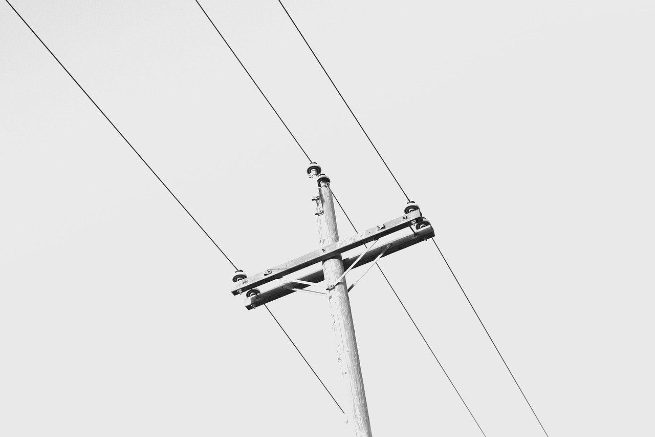 三相電線價格探討，影響因素及市場行情分析