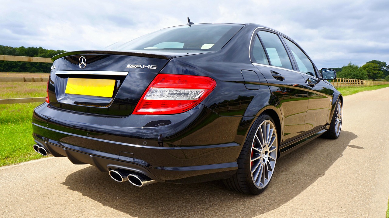 奔馳AMG GLC43上市時間揭秘，影響及深遠效應分析