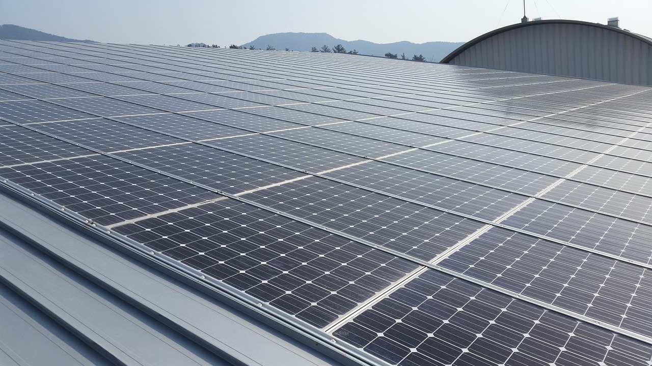 中國最新電池科技進展引領全球能源革命新動力。
